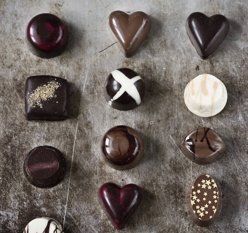 chokladpraliner-klovsjo_kvadrat chokladpraliner-klovsjo_kvadrat